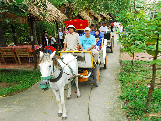 TOUR DU LỊCH MIỀN TÂY 2 NGÀY 1 ĐÊM: VĨNH LONG - CẦN THƠ Du Lịch Miền Tây-1