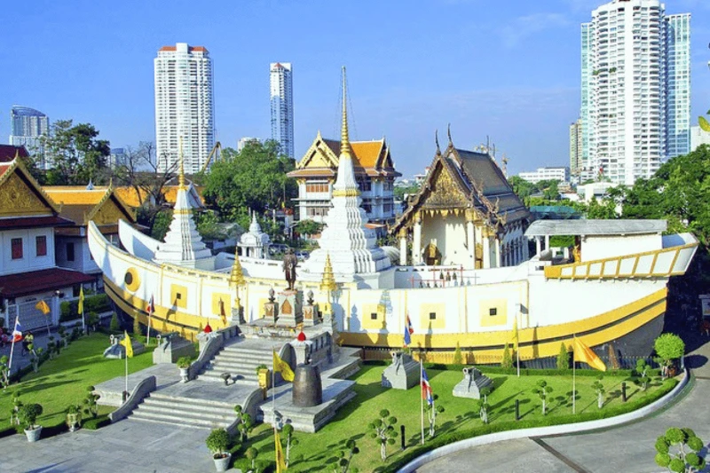 Ngày 4