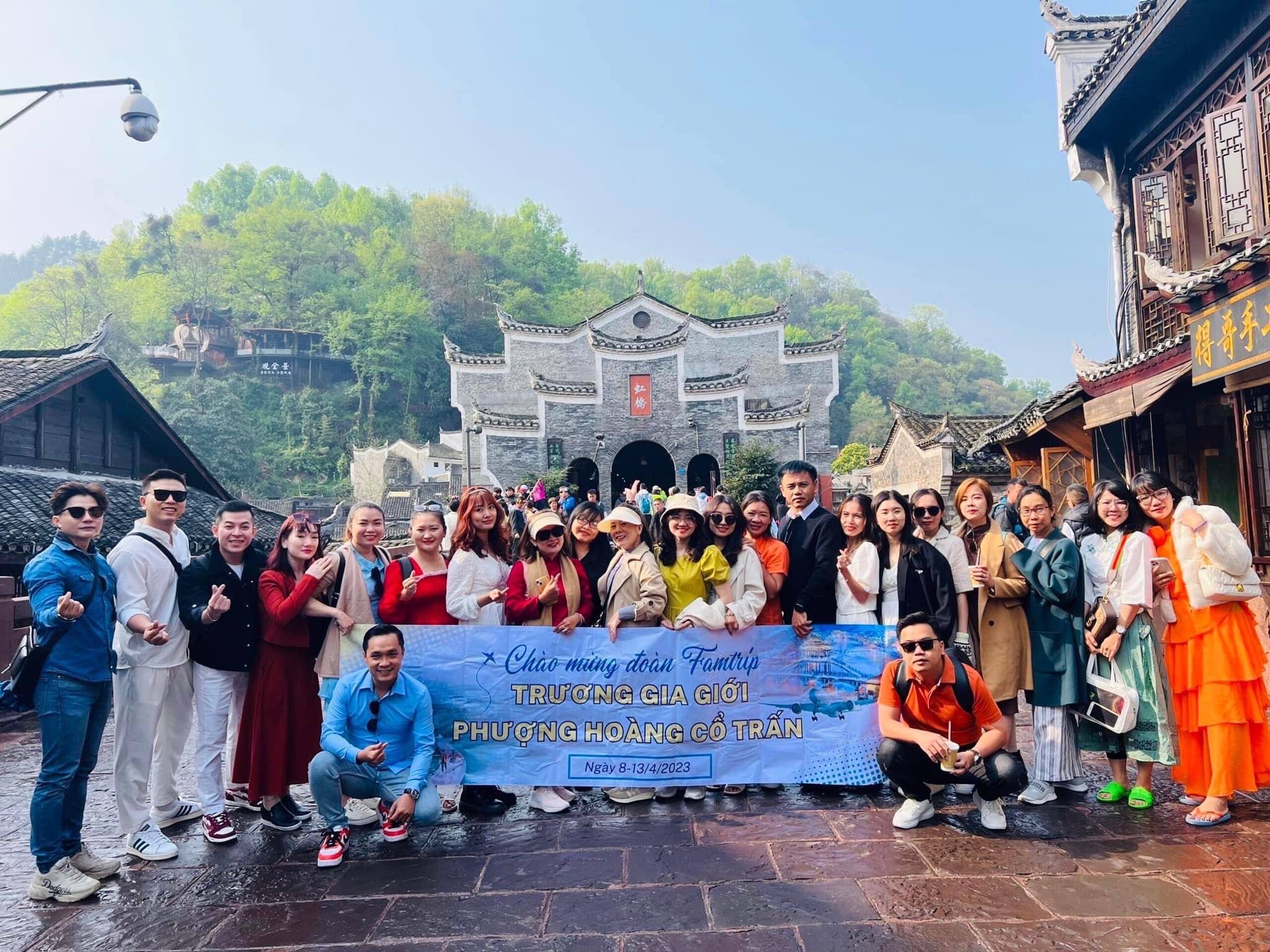 DU LỊCH TRUNG QUỐC TRƯƠNG GIA GIỚI - PHƯỢNG HOÀNG CỔ TRẤN 6N5D Tour Du Lịch Trung Quốc-1